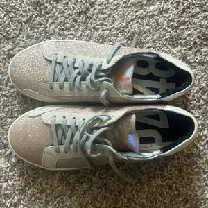 P448 John Sneakers size 39